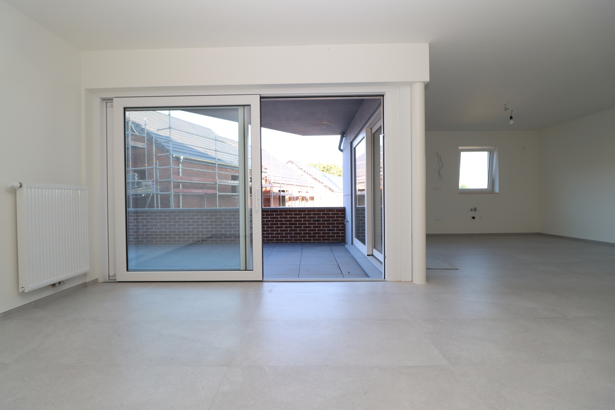 Fenster zur Terrasse