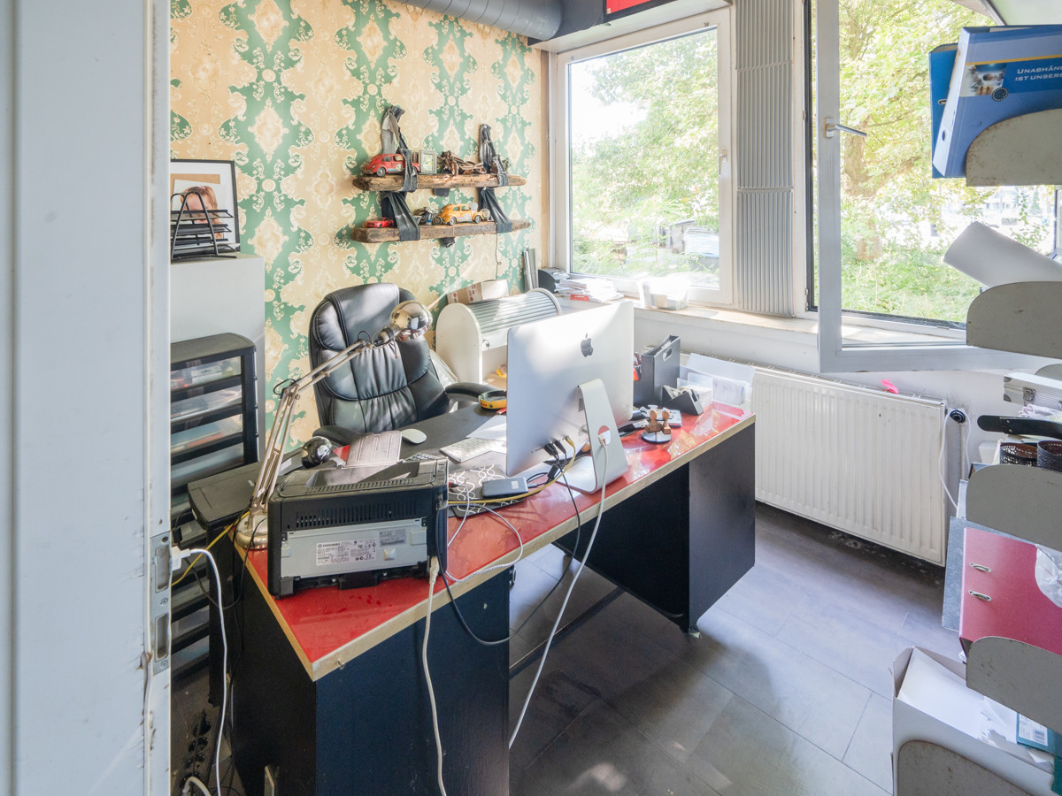 Büro