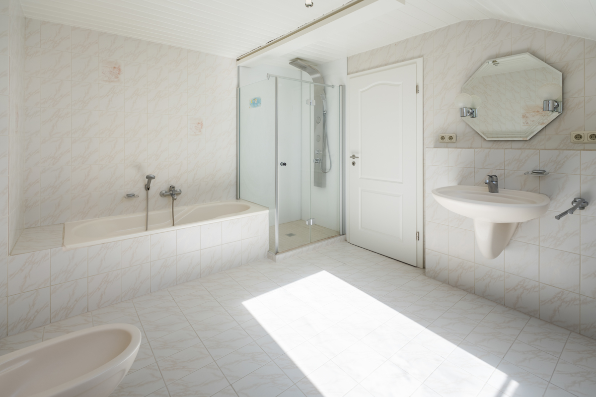 Badezimmer 2