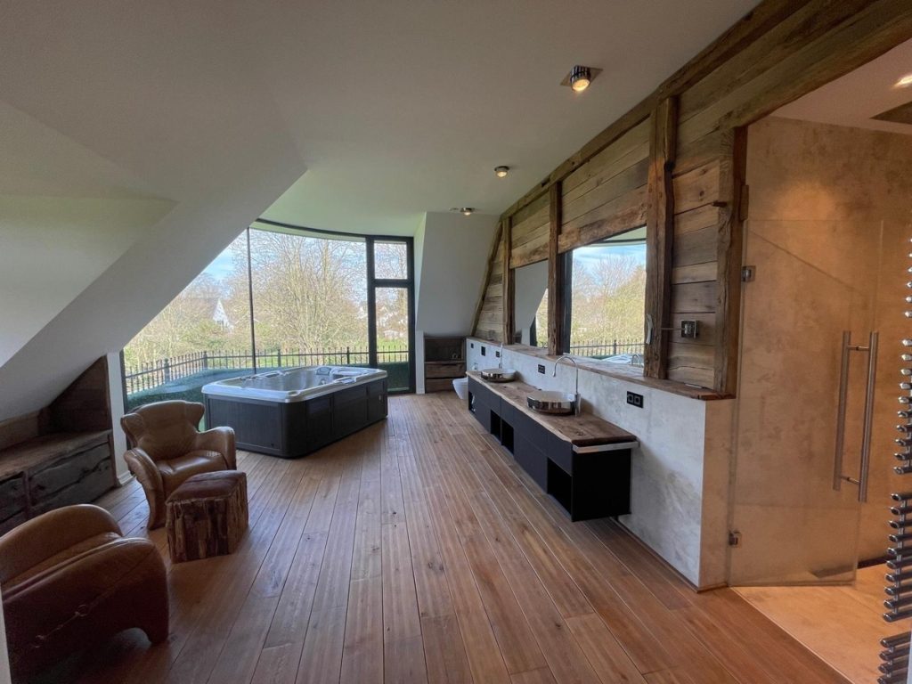 Immobilienangebot - Düsseldorf - Alle - Exklusive Designvilla in Bestlage von Düsseldorf