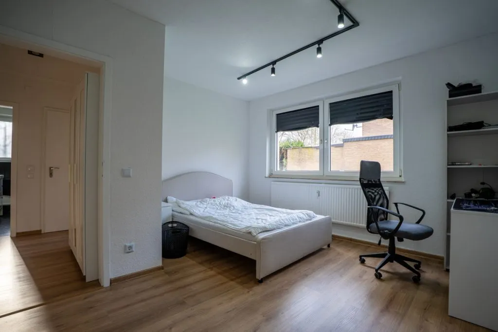 Immobilienangebot - Übach-Palenberg - Alle - Bezugsfreie 3-Zimmer-Erdgeschosswohnung mit Balkon in ruhiger Wohnlage