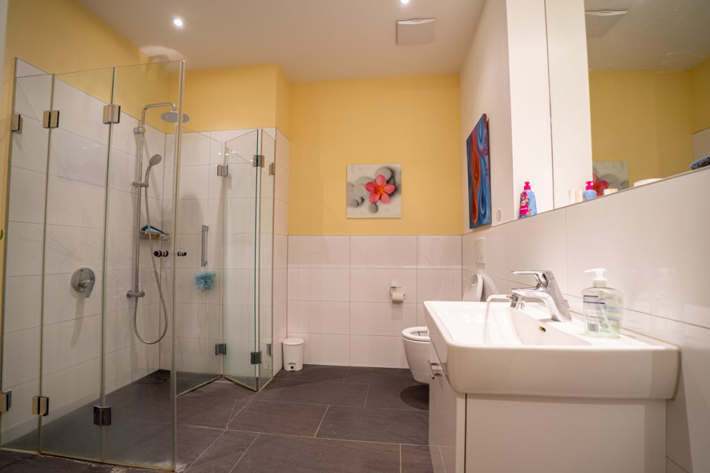 Immobilienangebot - Aachen / Laurensberg - Alle - Wohnen mit Komfort und Service – Barrierefreie 2-Zimmer-Wohnung in Aachen-Laurensberg
