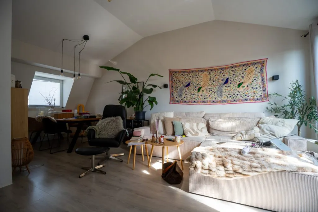 Immobilienangebot - Eschweiler - Alle - Attraktive Kapitalanlage: 5,0 % Bruttojahresrendite – DG-Wohnung mit Balkon & Stellplatz