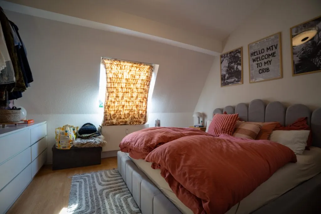 Immobilienangebot - Eschweiler - Alle - Attraktive Kapitalanlage: 5,0 % Bruttojahresrendite – DG-Wohnung mit Balkon & Stellplatz