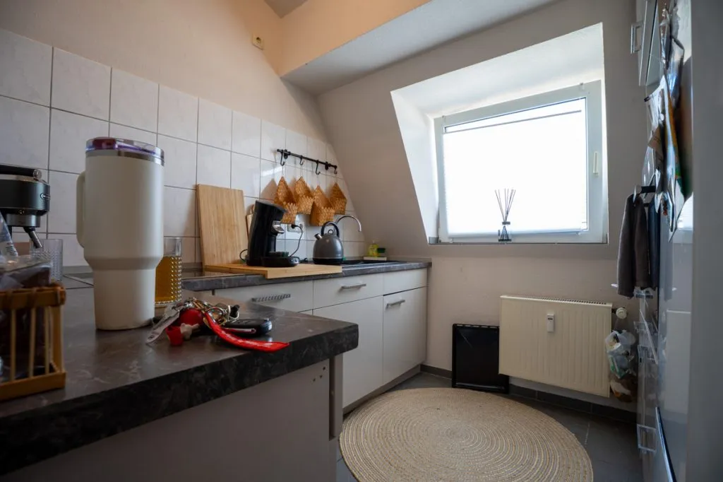 Immobilienangebot - Eschweiler - Alle - Attraktive Kapitalanlage: 5,0 % Bruttojahresrendite – DG-Wohnung mit Balkon & Stellplatz