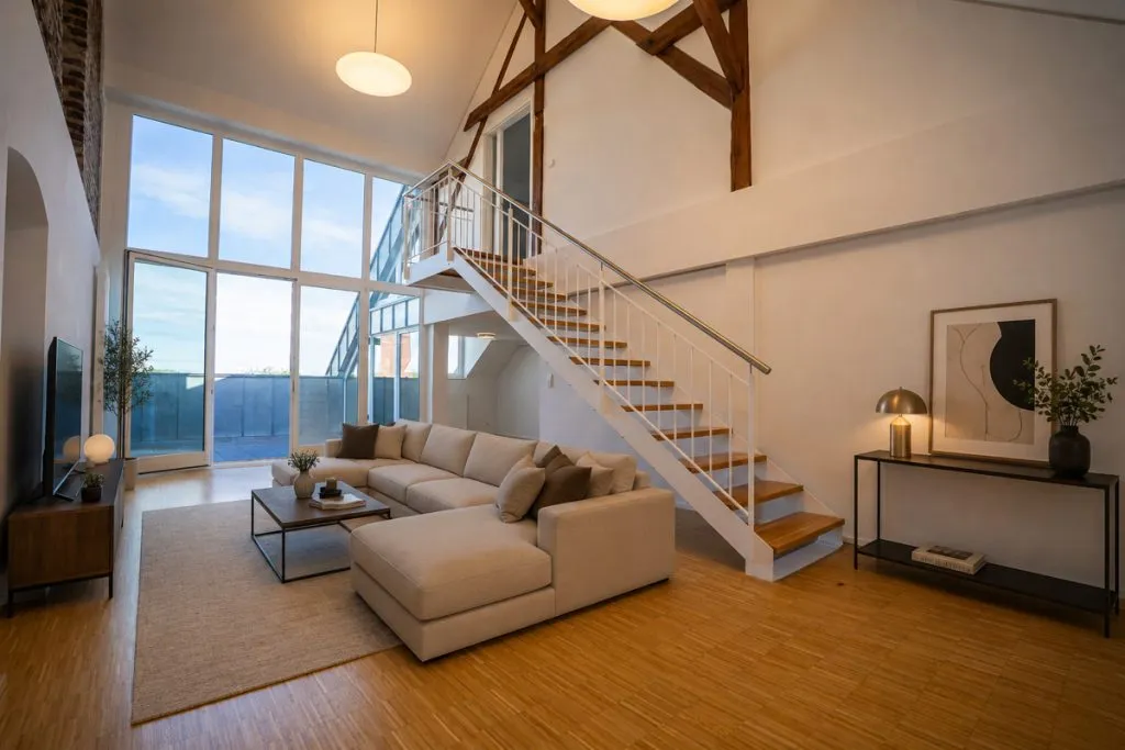 Immobilienangebot - Aachen / Laurensberg - Alle - Exklusives, saniertes Penthouse mit großer Dachterrasse und Einbauküche