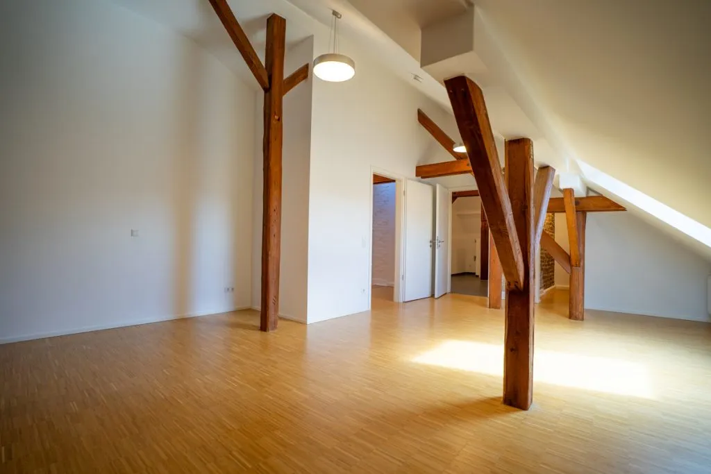 Immobilienangebot - Aachen / Laurensberg - Alle - Exklusives, saniertes Penthouse mit Wintergarten und Einbauküche