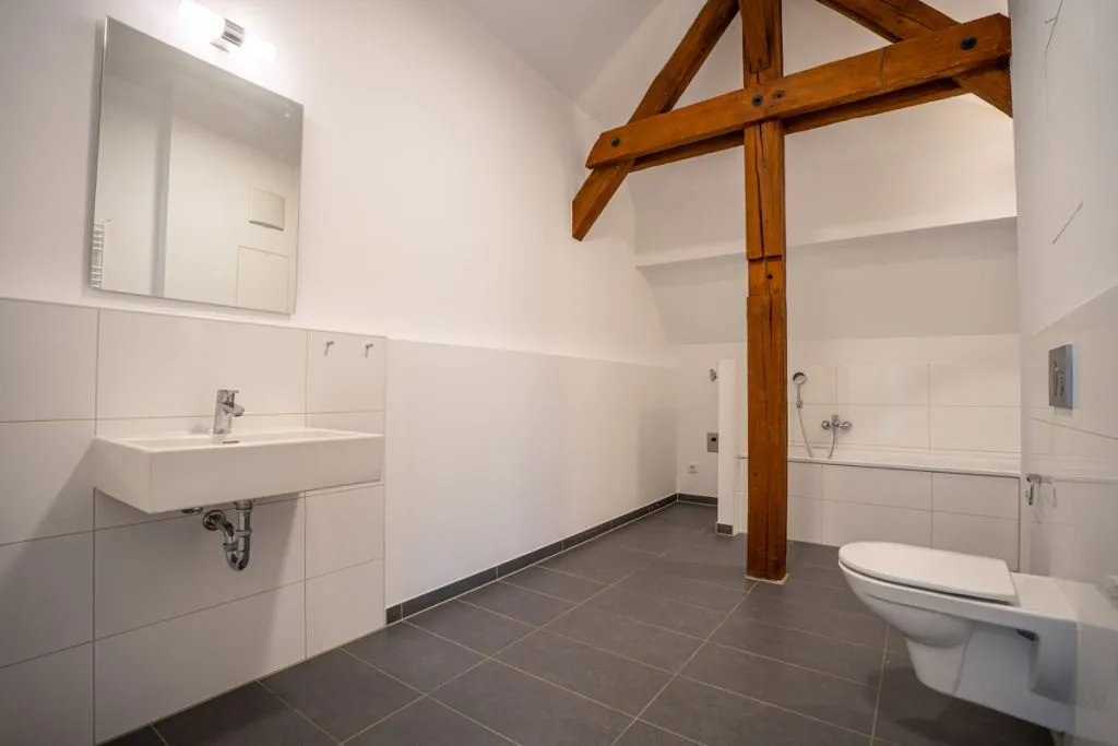 Immobilienangebot - Aachen / Laurensberg - Alle - Exklusives, saniertes Penthouse mit Wintergarten und Einbauküche