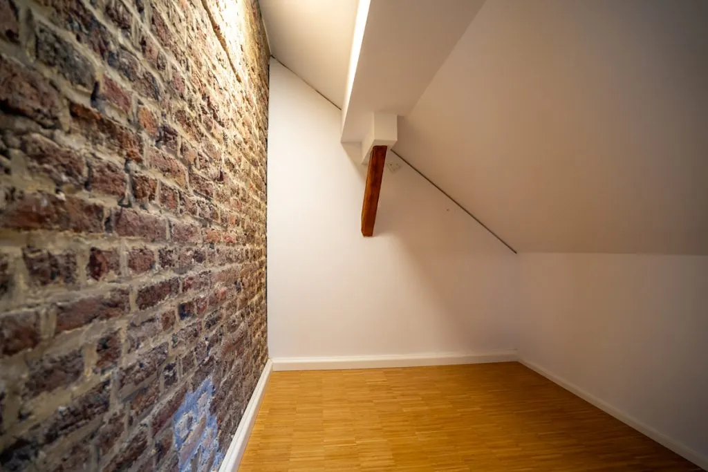 Immobilienangebot - Aachen / Laurensberg - Alle - Exklusives, saniertes Penthouse mit Wintergarten und Einbauküche