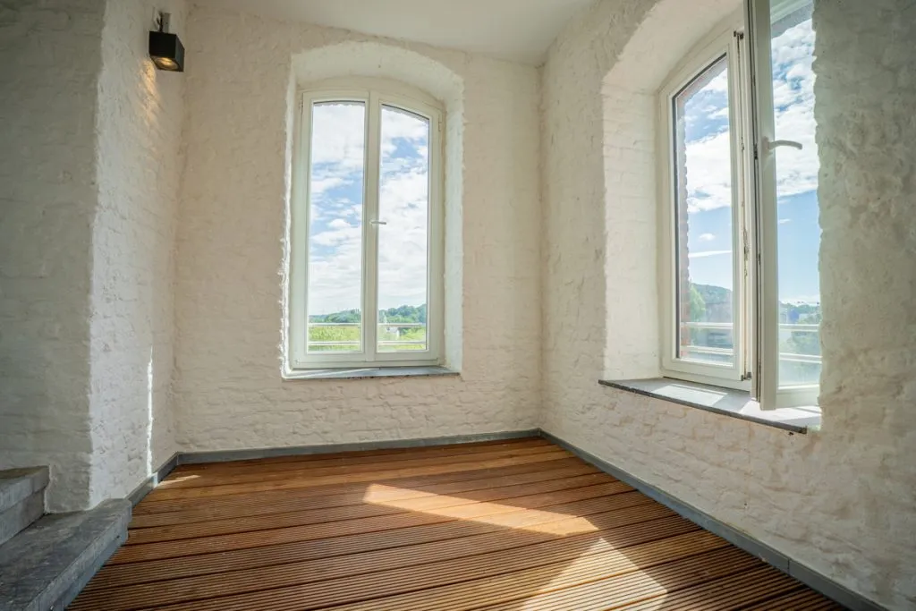 Immobilienangebot - Aachen / Laurensberg - Alle - Exklusives, saniertes Penthouse mit Wintergarten und Einbauküche