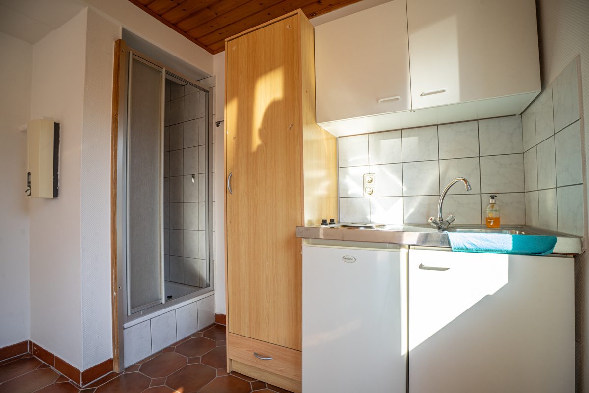 Küchenzeile Immobilienangebot - Übach-Palenberg - Alle - Großzügiges Zweifamilienhaus mit Einliegerwohnung und weitläufigem Garten
