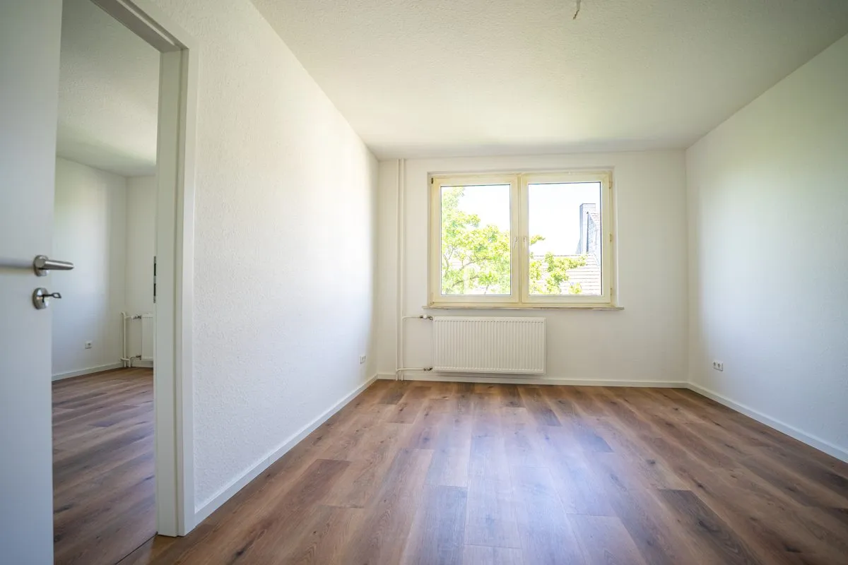 Immobilienangebot - Aachen / Forst - Alle - Stilvoll sanierte 2-Zimmer-Wohnung mit großzügiger Wohnküche
