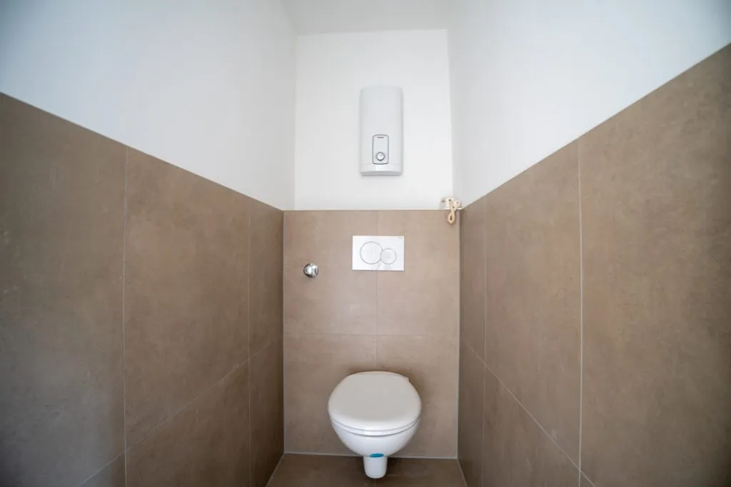 Immobilienangebot - Aachen / Forst - Alle - Sanierte Dachgeschosswohnung mit lichtdurchflutetem Wohnbereich