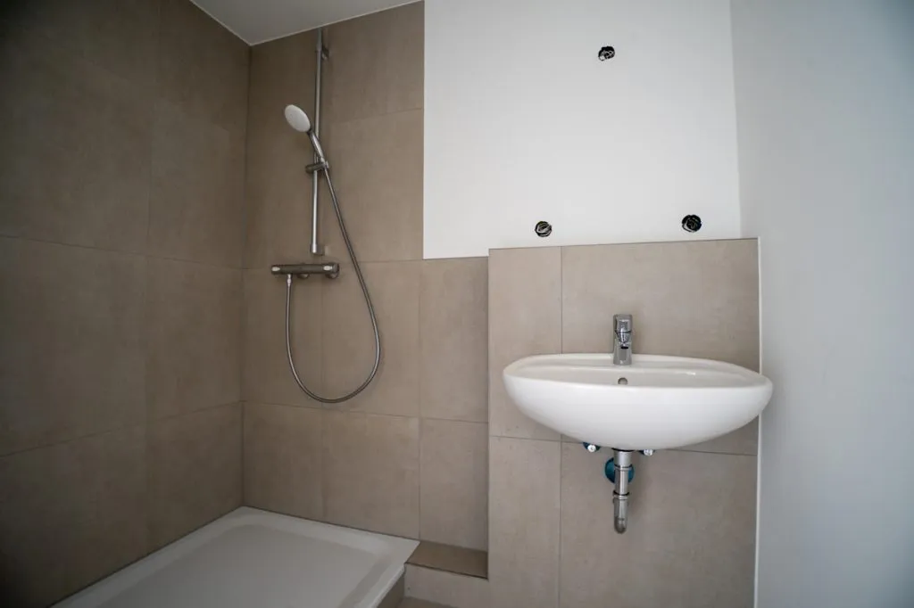 Immobilienangebot - Aachen / Forst - Alle - Sanierte Dachgeschosswohnung mit lichtdurchflutetem Wohnbereich