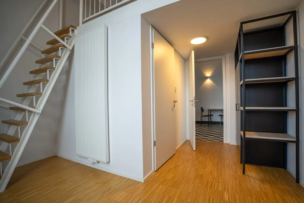 Immobilienangebot - Aachen - Alle - Exklusives Loft auf zwei Ebenen – Voll möbliert mit Fitnessstudio & Coworking