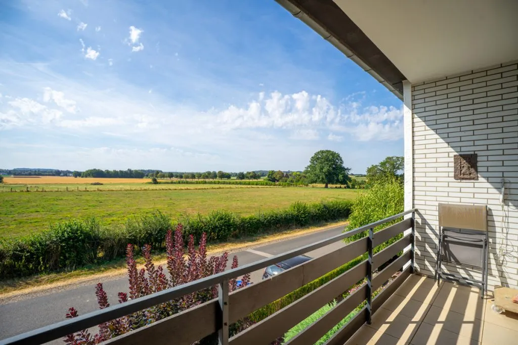 Immobilienangebot - Aachen - Alle - Großzügige 3-Zimmer-Wohnung mit zwei Balkonen und eigenem Garten