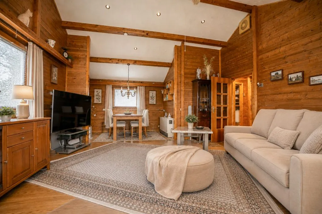 Immobilienangebot - Simmerath - Alle - Naturnahes Wohnen in Simmerath – freistehendes Blockhaus mit Sauna und großem Garten