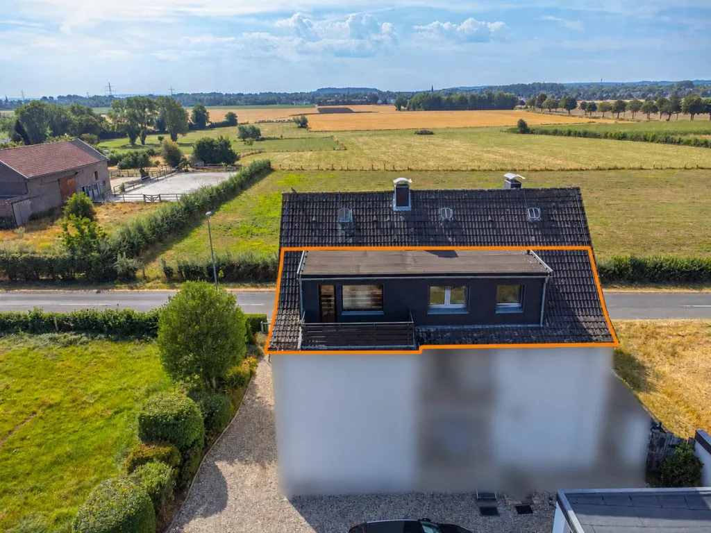 Immobilienangebot - Aachen - Alle - Wohnen mit Weitblick – großzügige Dachgeschosswohnung mit Balkon