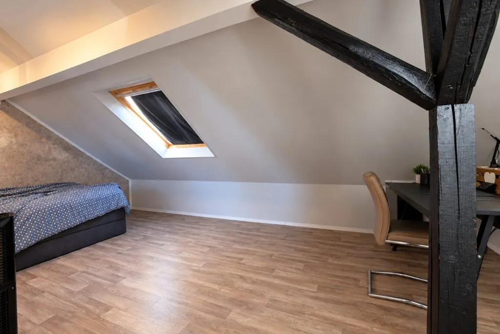 Immobilienangebot - Alsdorf - Alle - Viel Platz für die Familie – Doppelhaushälfte mit Garten und Garage