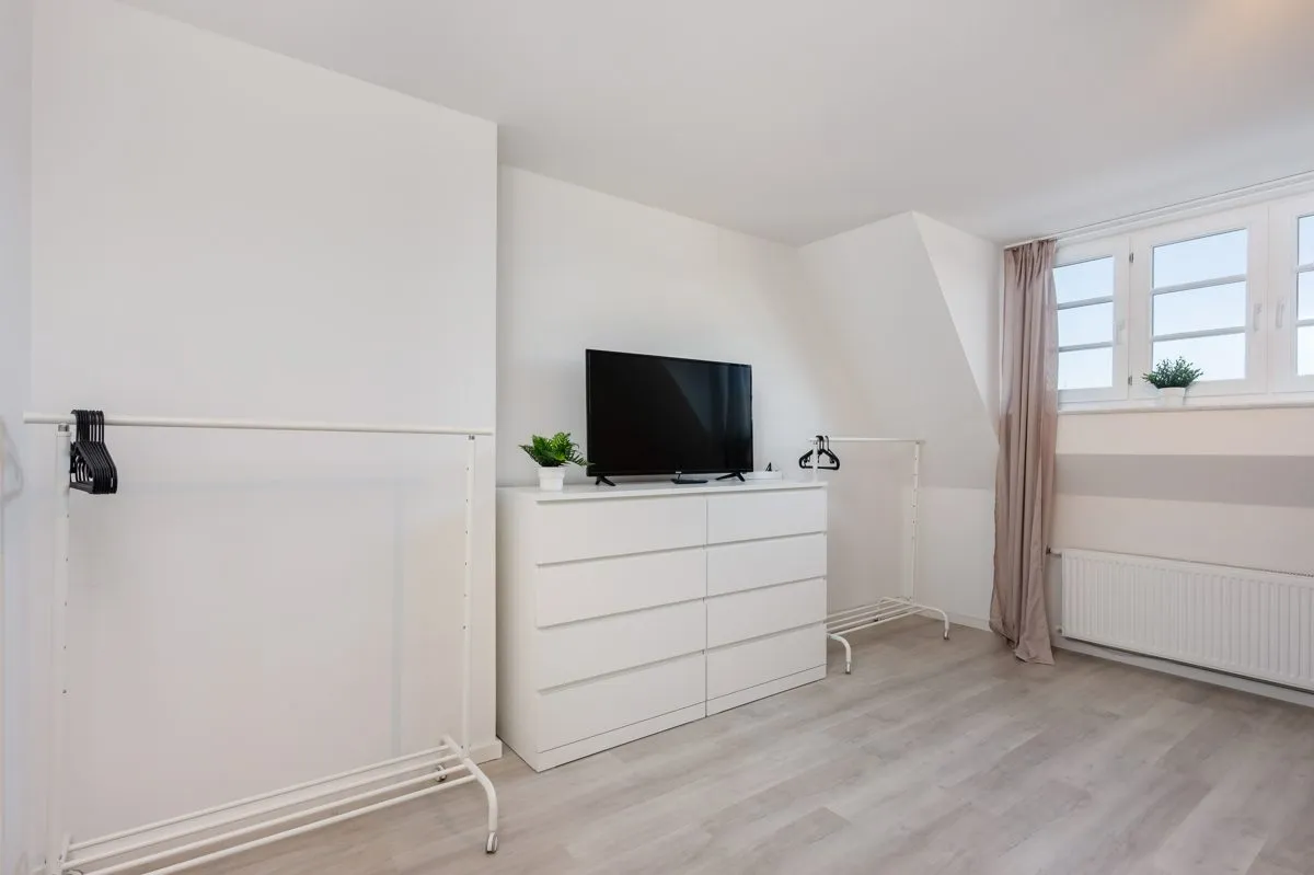 Schlafzimmer 02 (OG) Immobilienangebot - Düren - Alle - Ihr neues Zuhause: Charmantes Einfamilienhaus mit Garten und Platz für die ganze Familie