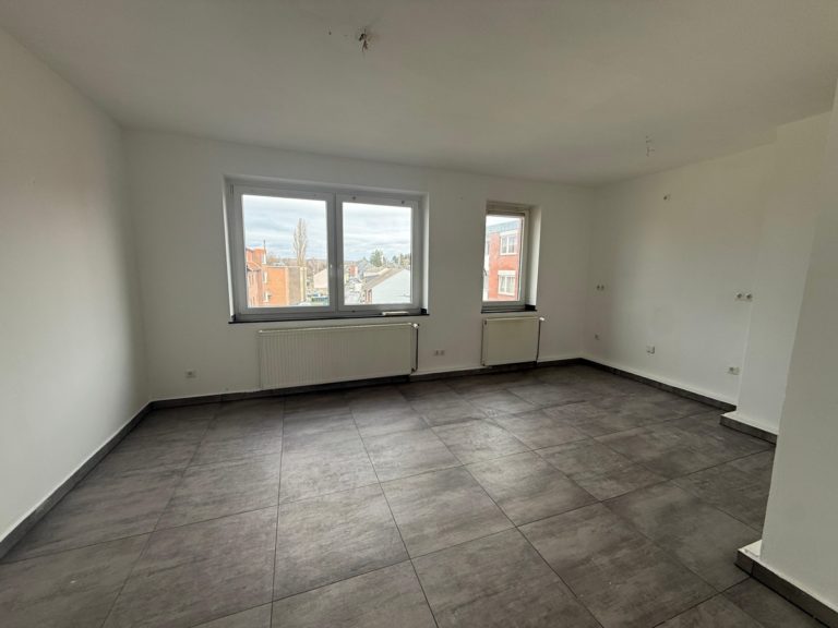 Stolberg - Modernisierte 3-Zimmer-Wohnung mit Balkon - sofort bezugsfrei
