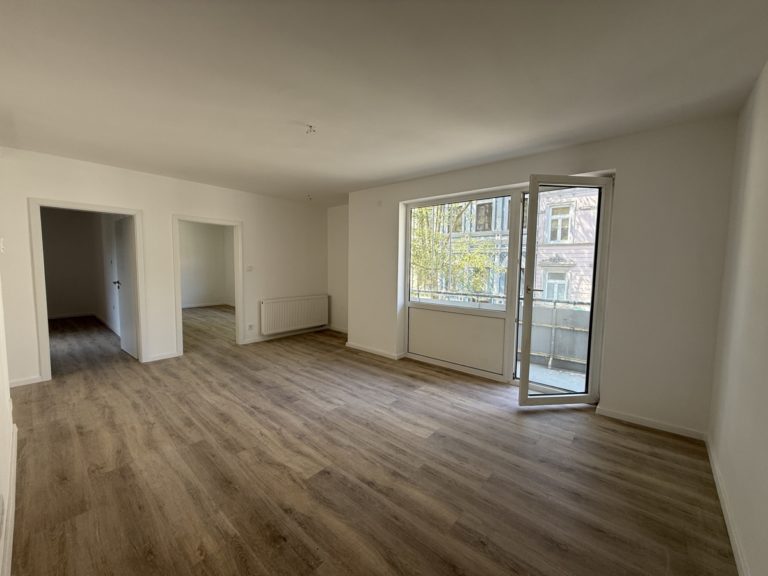 Aachen - WG geeignete 3-Zimmer-Wohnung mit Balkon im Herzen von Aachen